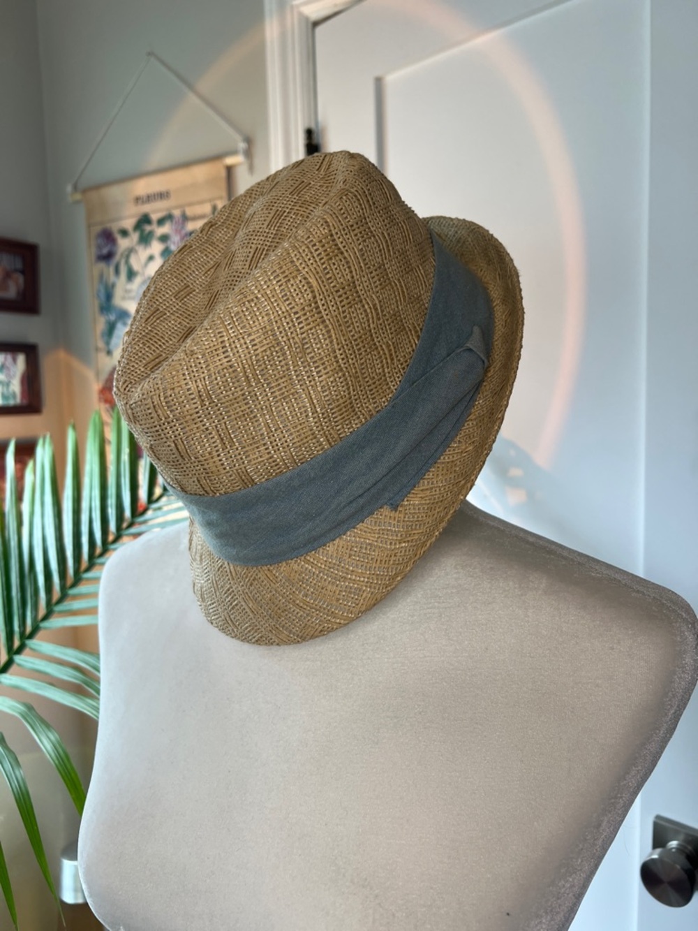 Charlotte Russe Beige Straw Sun Hat with Light Blue Trim